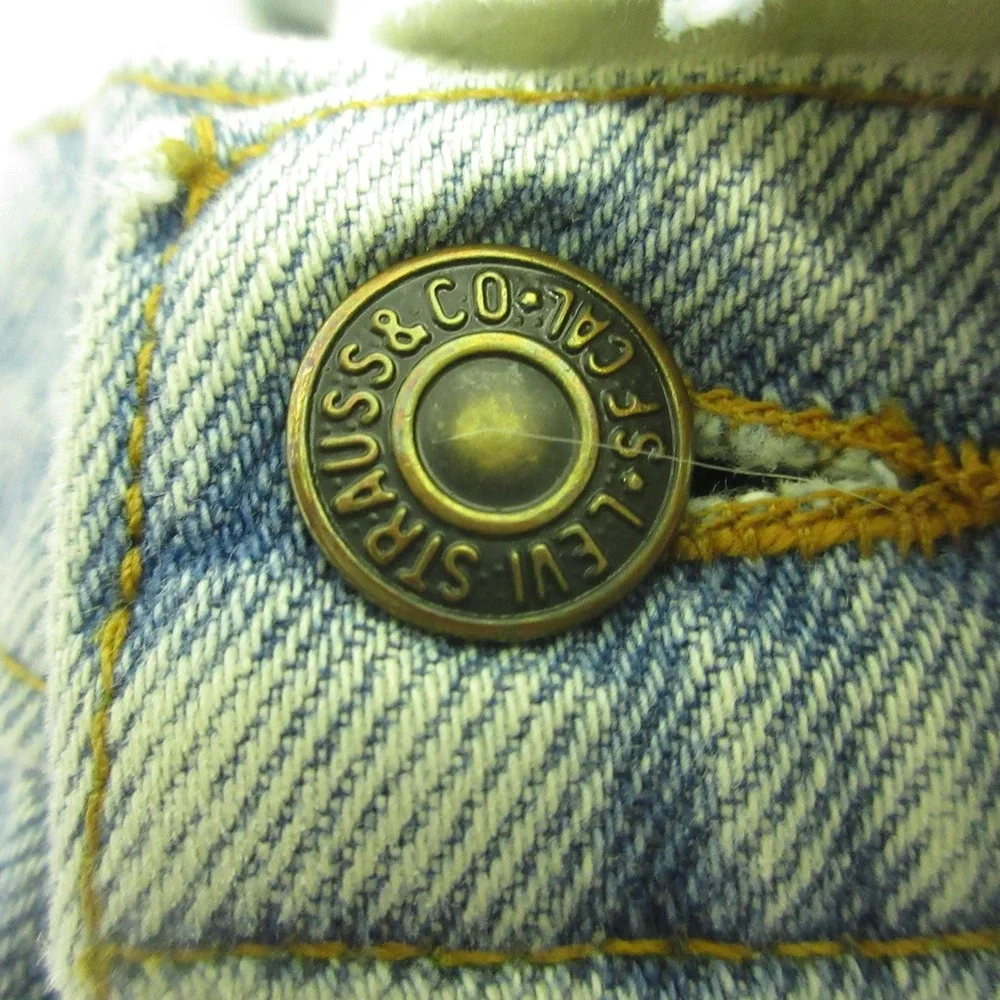 Vintage Levis 509 Jeans Mens 42x32 Blue Regular Fit Straight Denim USA